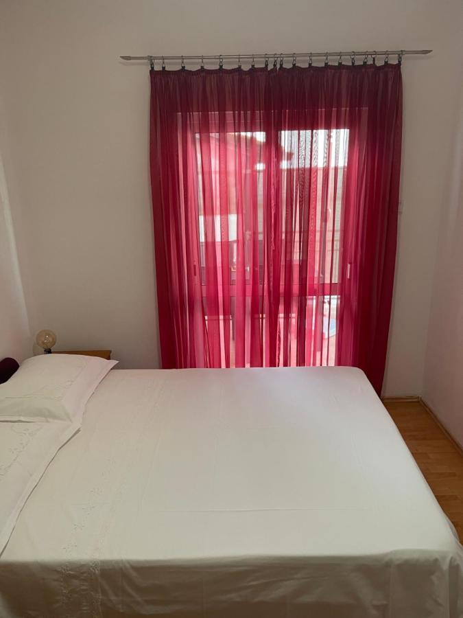 Apartmani Frane Tribunj  Exterior photo
